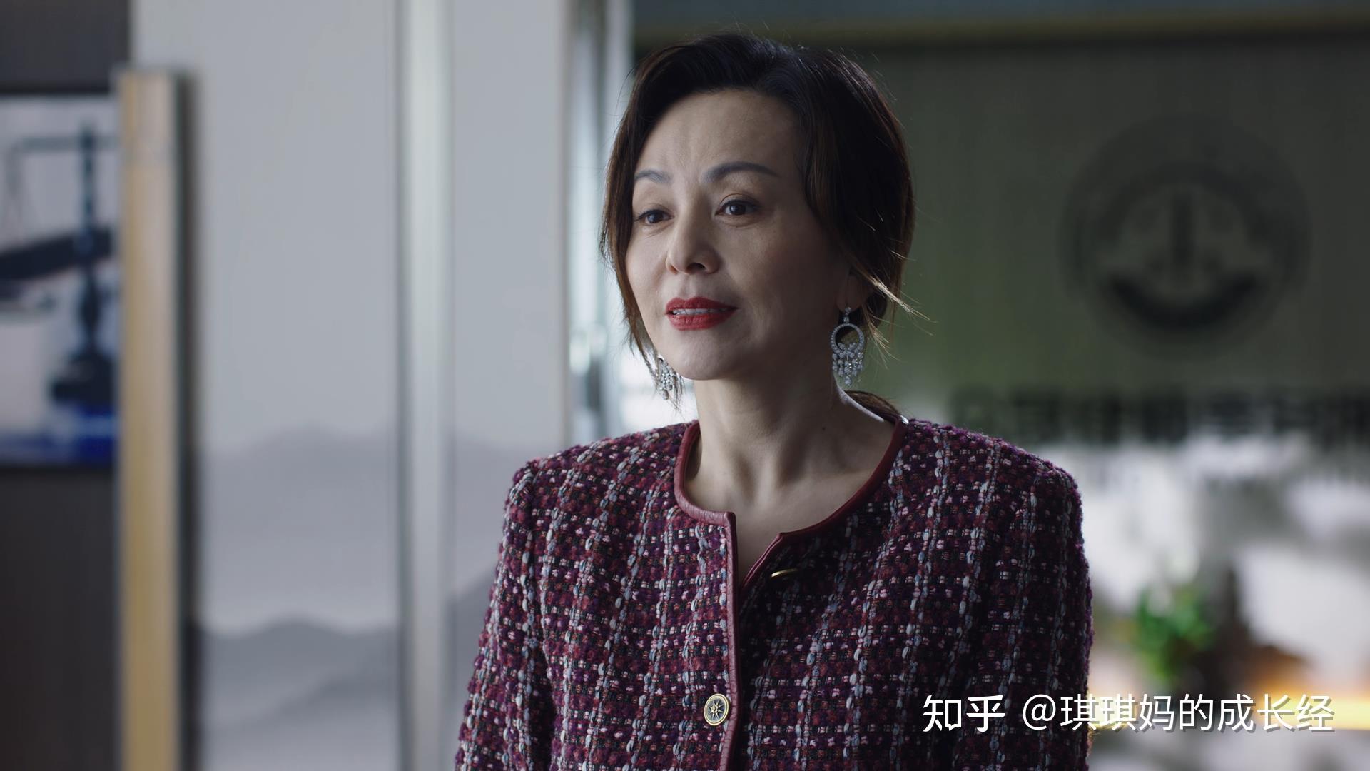 《我的后半生》薇薇生下6.6斤女孩,罗子君伺候月子