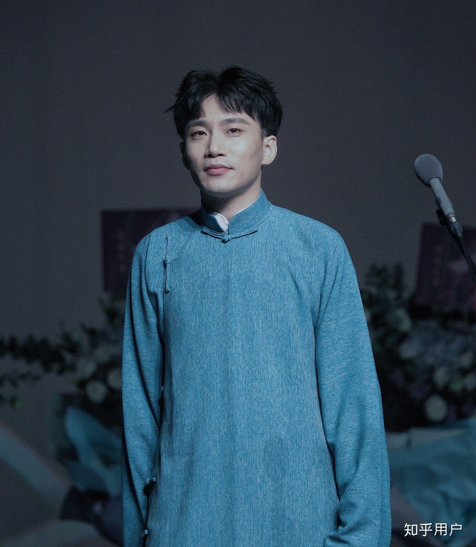 有没有尚九熙何九华好看的照片分享