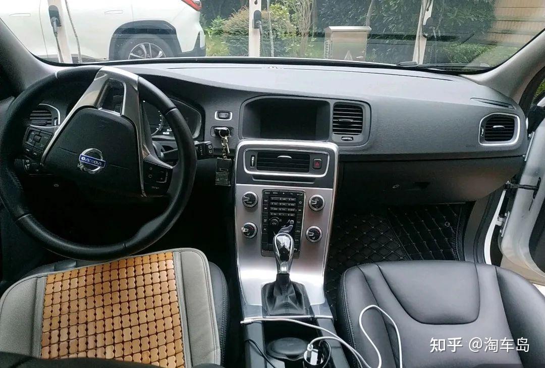 有豪华也有诗和远方，16万多入手个性又实用的旅行车沃尔沃V60 - 知乎