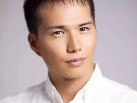 他们穿上女装 还有女人什么事 知乎