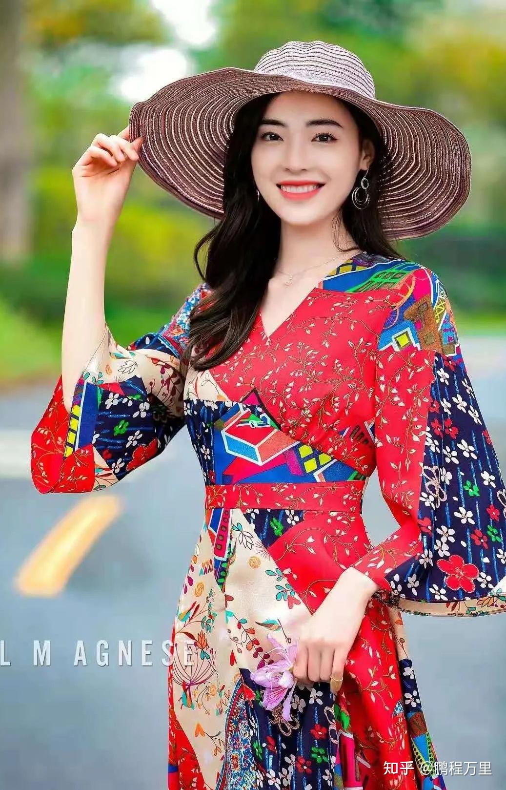 女人你就该风情万种天生丽质