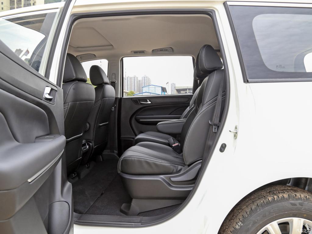 2021款传祺gm6科技与舒适并存的mpv