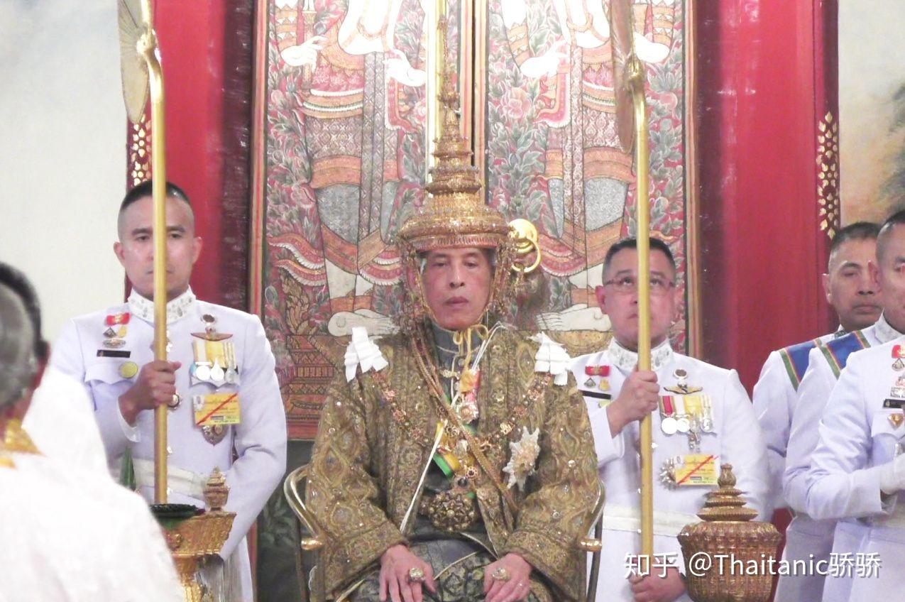 泰国新皇【玛哈61哇集拉隆功】国王的泰语全称如何念呢? 