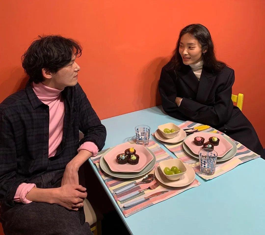 平均身高185的神仙夫妇，恋爱7年坚守“婚前纯洁”：相互尊重的爱情，太甜了！