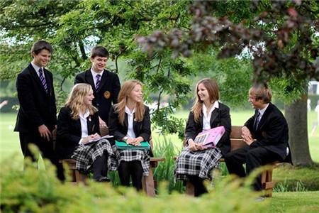 英国皇室贵族都青睐的预备学校存在哪些优势