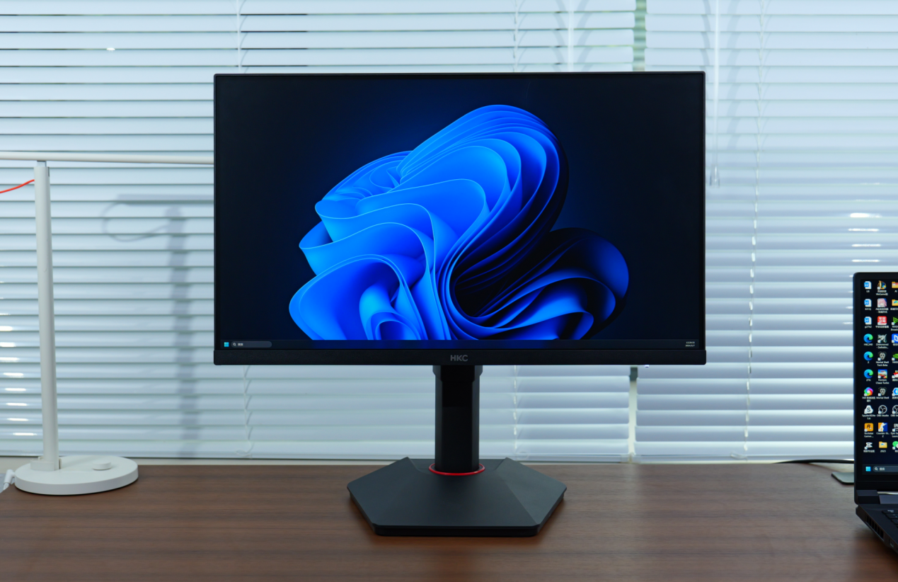 千元内24寸电竞小钢炮:hkc g24h2显示器(2k/180hz/hdr400)