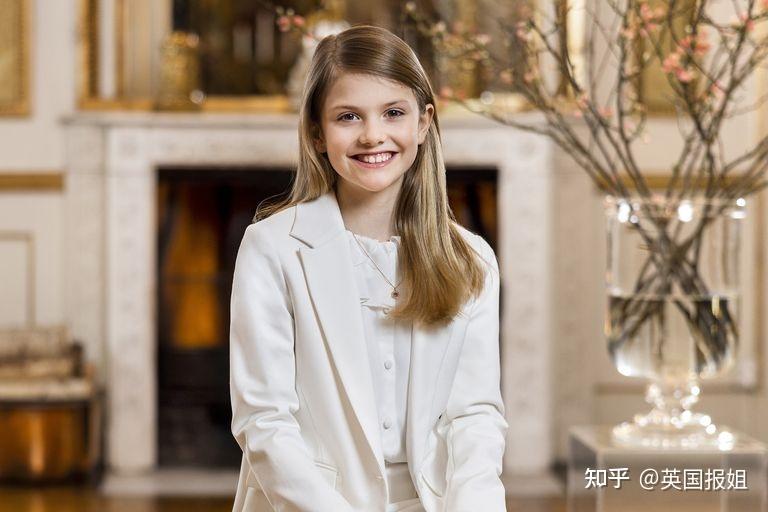 瑞典11岁小公主晒生日照惊艳网友:小萌娃长大太漂亮了!