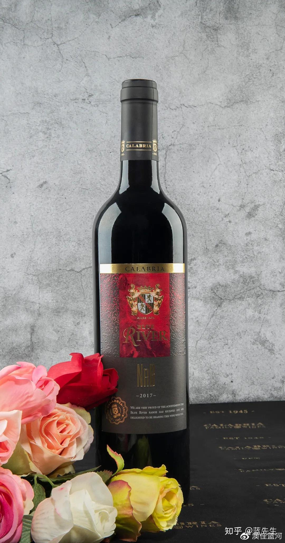 各大影视剧宠儿和周星驰易烊千玺搭戏并都对他赞赏有加