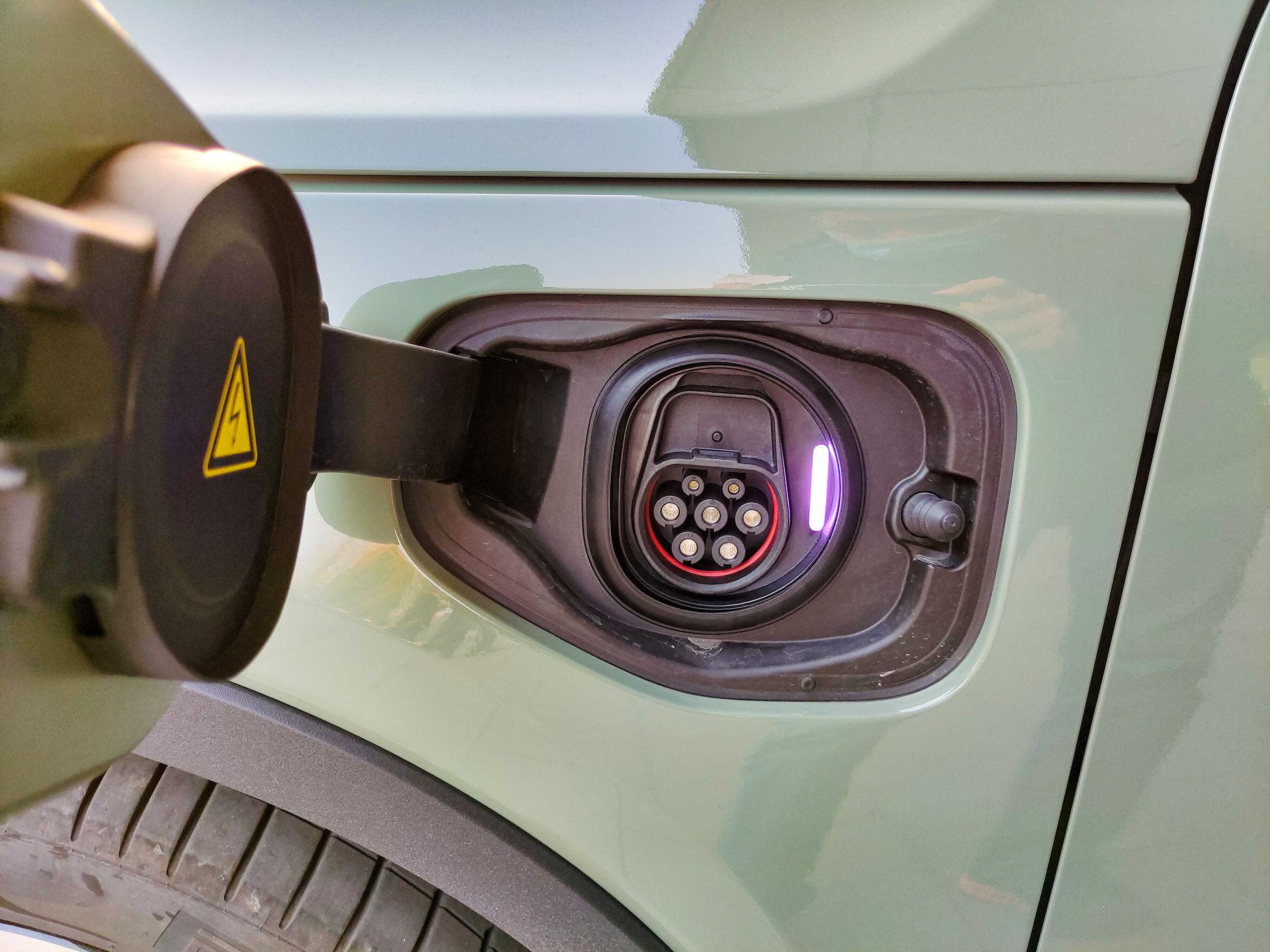 锐速递解析沃尔沃首款纯电suvxc40recharge