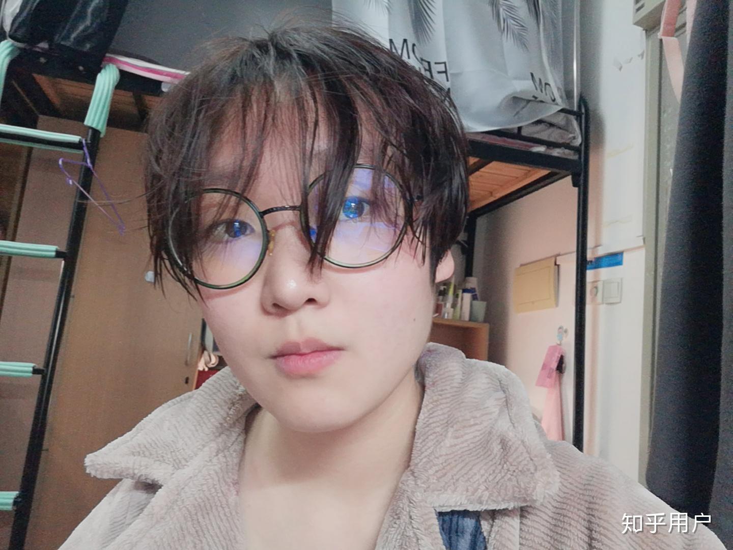 脸大的女生适合剪怎样的男生发型我是t