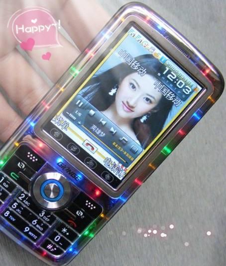 手机寿命一般多久 v2-eb1652f226f5e84d9421fc3823d2afe2_r.jpg