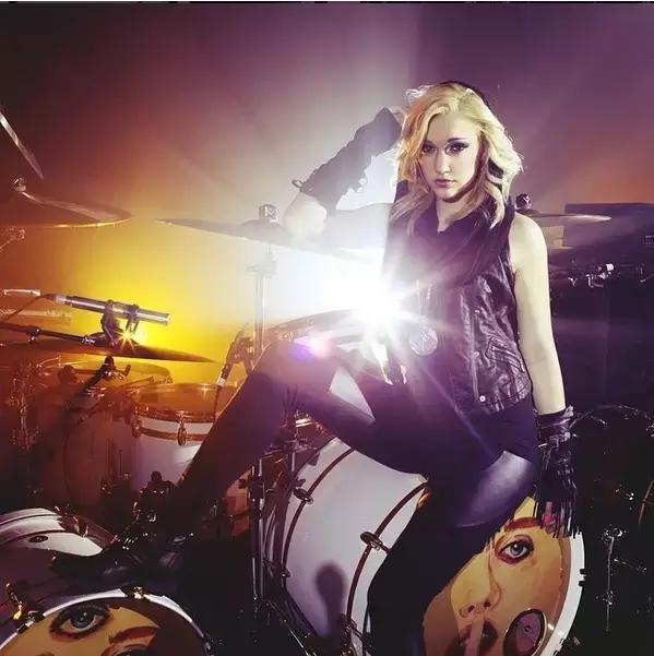 海星王avatar那个技术与颜值并存的女鼓手你还记得吗