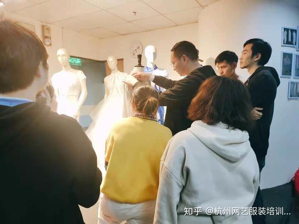 服装设计培训学校哪家好