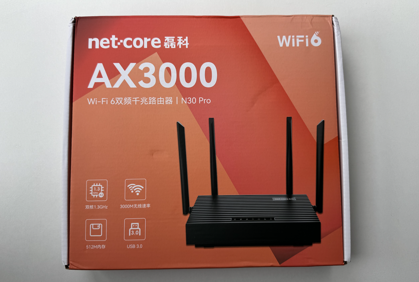 磊科 N30Pro 开箱以及拆机,多一个千兆网口零售版本的 RAM3000M?
