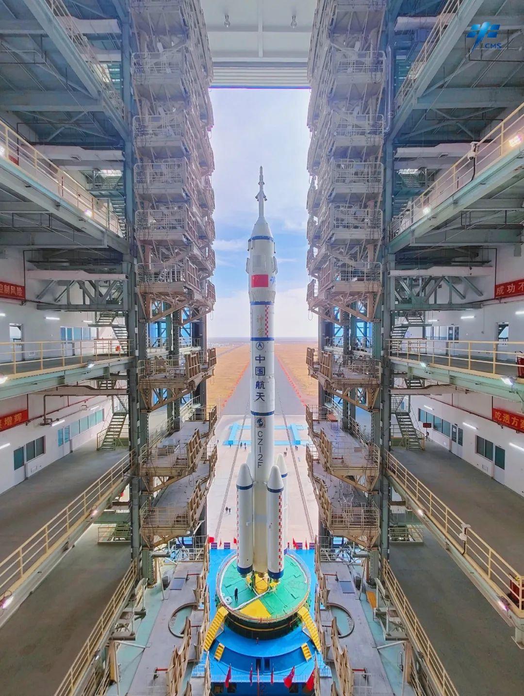 中国空间站收官发射6名航天员首度会师太空