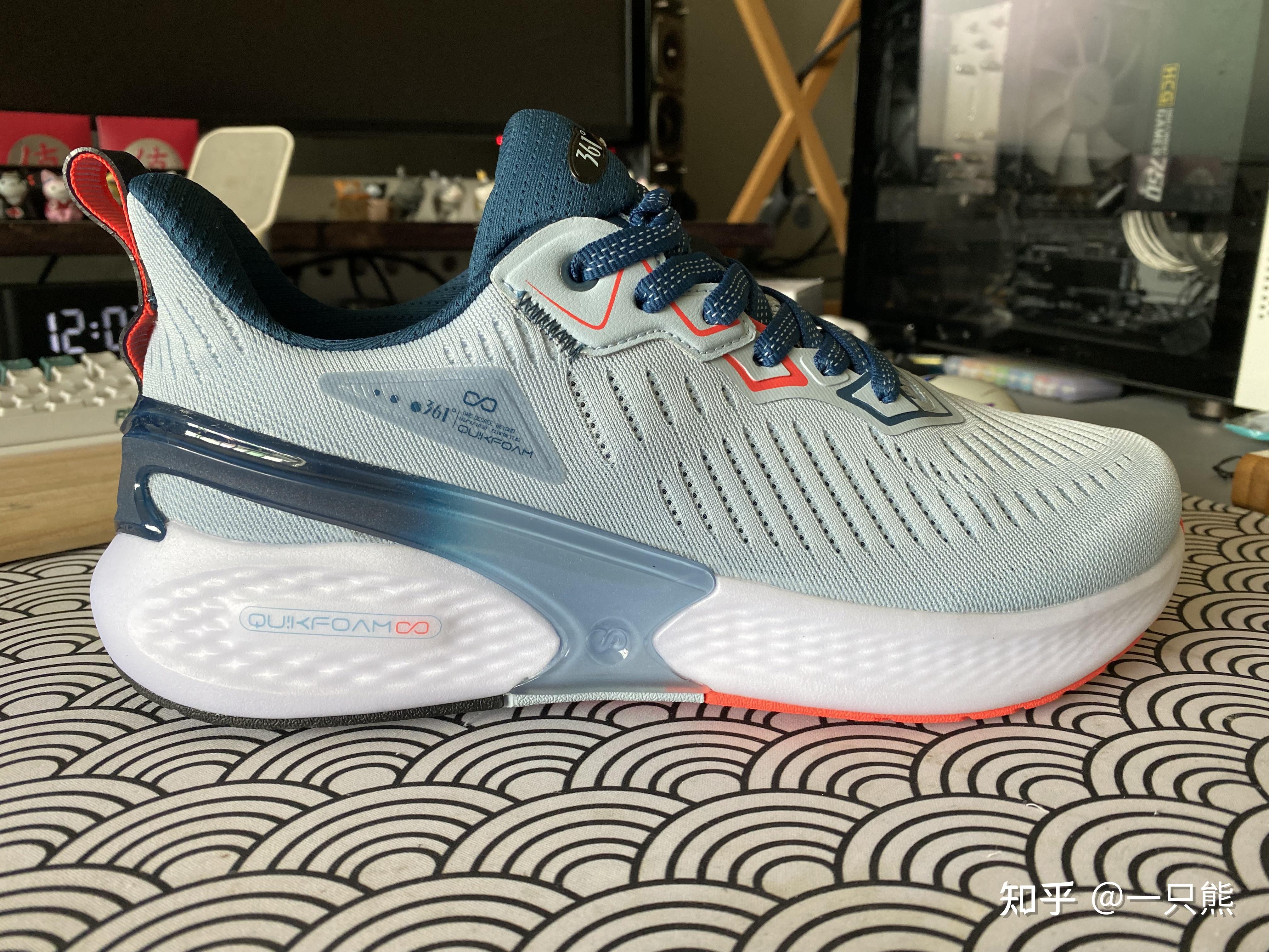 我的跑步装备入手361q弹飞翼20跑鞋简单开箱
