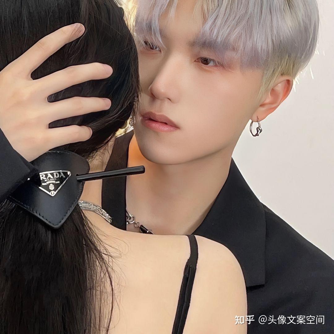 值得你长期不换的真人情侣头像 - 知乎