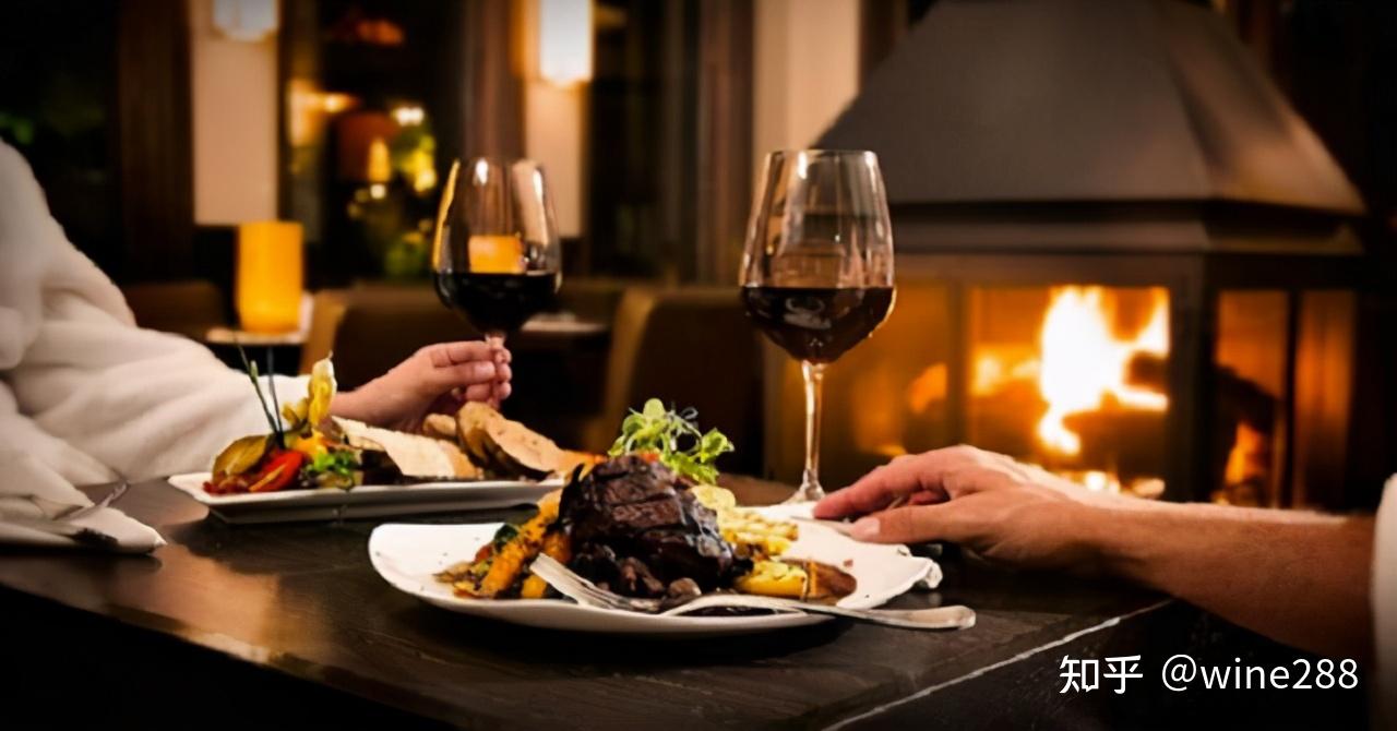 如何使用葡萄酒烹饪西餐葡萄酒是烹饪西餐画龙点睛之笔