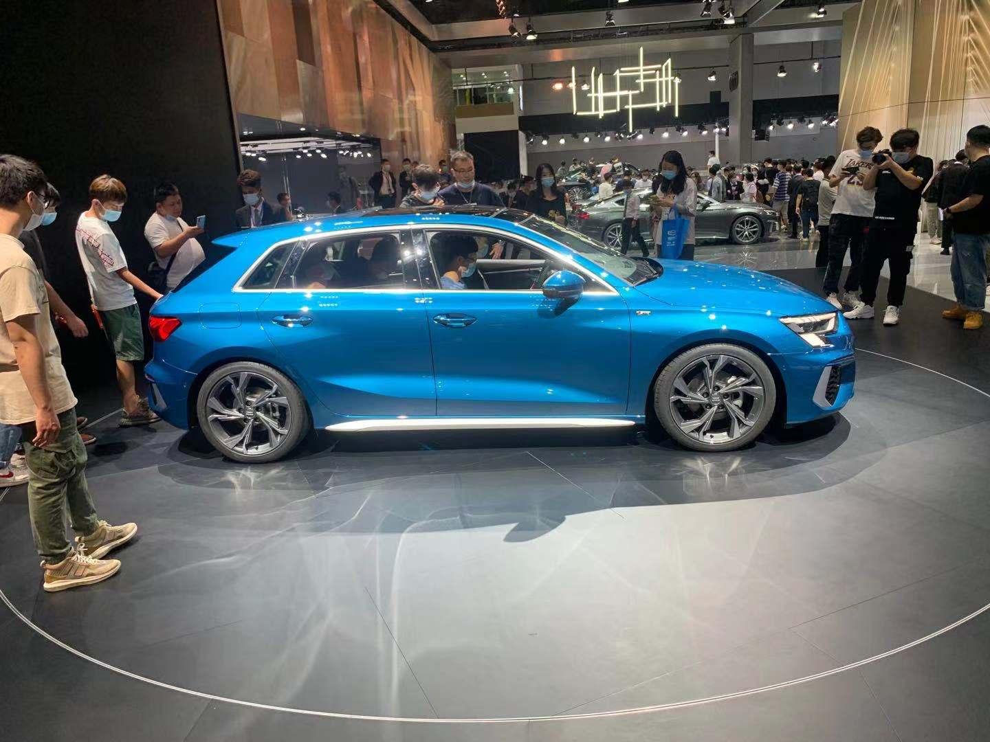 2020年广州车展全新奥迪a3两厢版运动感十足