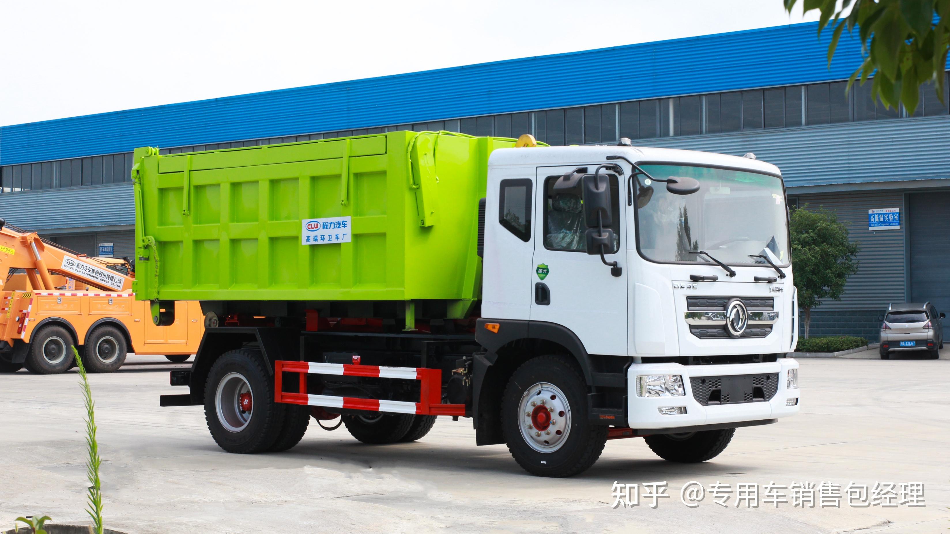 东风d9钩臂垃圾车推荐建筑垃圾清运利器