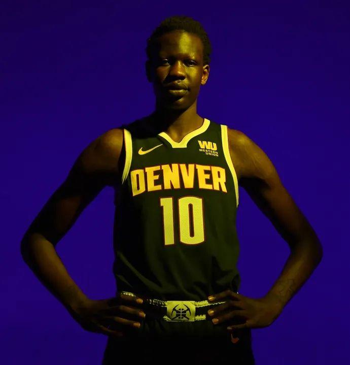 波尔·波尔:我永远忘不了这双鞋