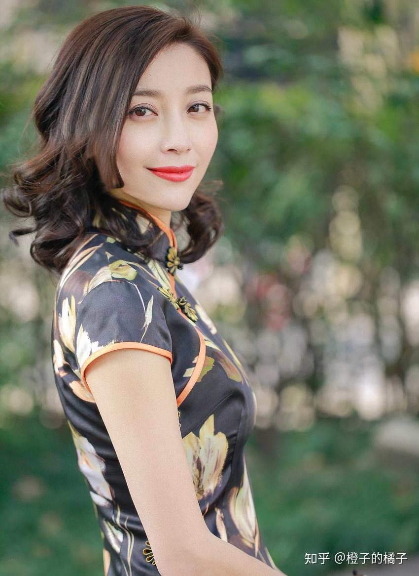 女星旗袍扮相欣赏,你觉得谁最养眼!