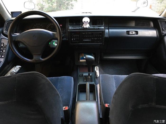 丰田皇冠toyotacrownjzs133