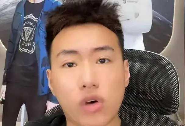 砸神像、睡坟地!号称反封建迷信第一人的张树林,如今面相大变 - 知乎