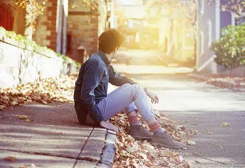 放过你也放过我自己的说说 v2-ecc81d46f6984fd7ef618895bf0b26c2_r.jpg