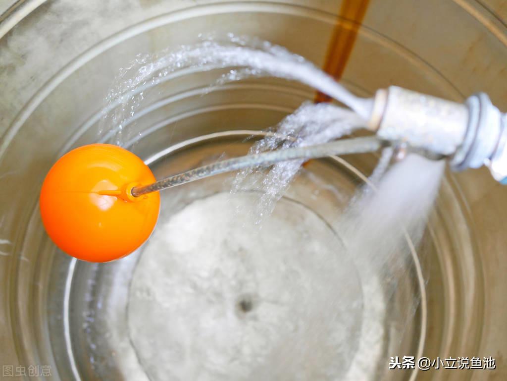 怎么清除鱼缸上沿的水垢 水垢的形成 以及减少水垢的方法 知乎 怎么清除鱼缸上沿的水垢 水垢的形成 以及减少水垢的方法 知乎