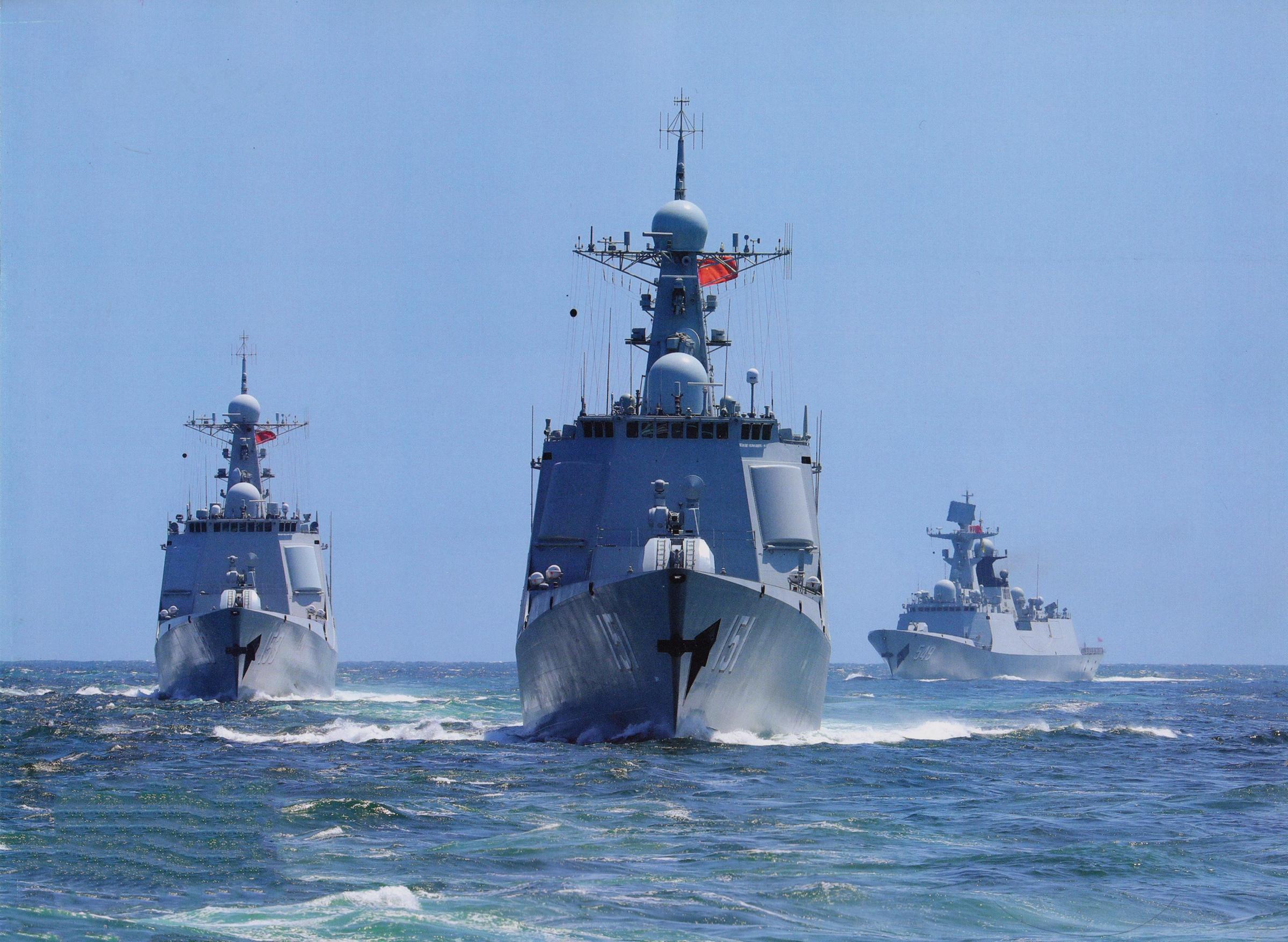 中国海军大型火力支援舰：威势堪比战列舰！