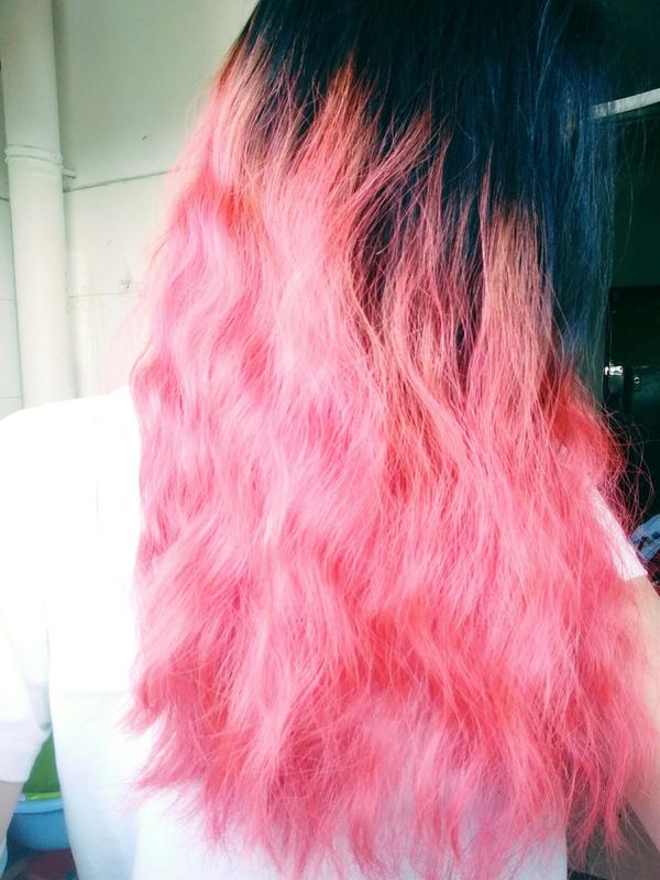 染粉色头发是种怎样的体验?