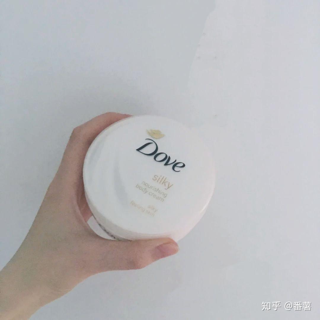 去黑色素身体乳推荐知乎(去黑色素的产品真的有用吗)