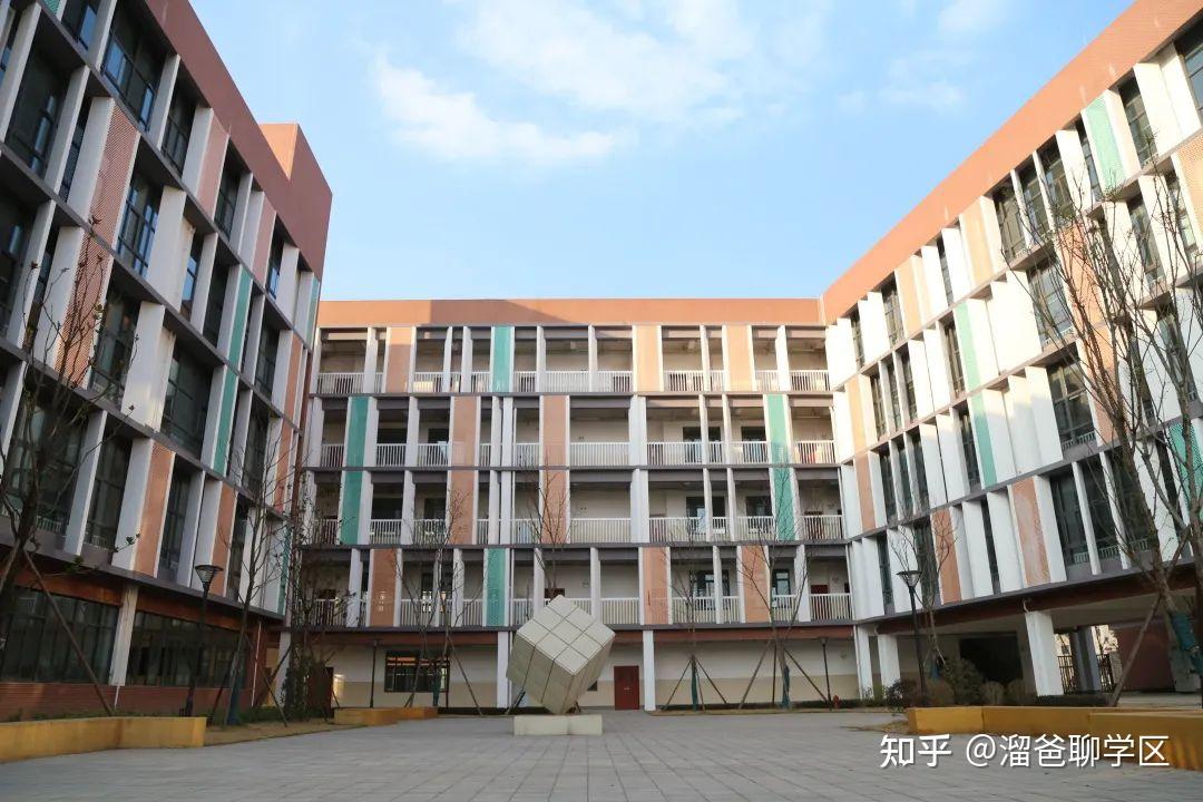 天府新区小升初小小摇号哪所初中更受家长青睐