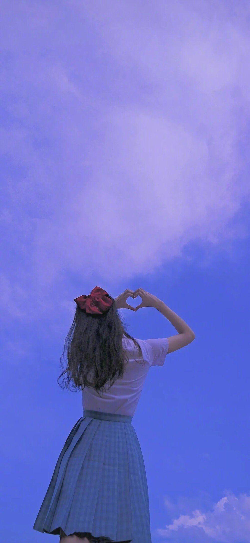 有哪些好看的全面屏手机壁纸或微信聊天背景图片? - 知乎