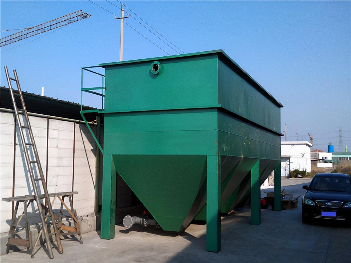 这种类型沉淀池的过流率可达36m3/(m2.
