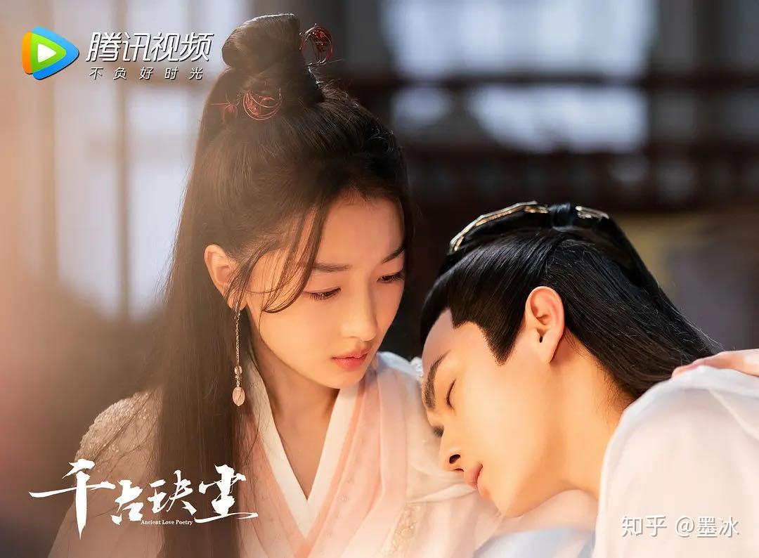 偏执男主的白月光我不当了讲的什么 v2-eed8c87bf473c0ed8803719a939f735a_r.jpg