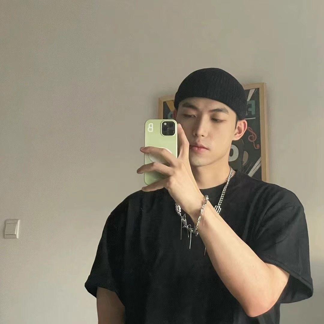 男生头像和朋友圈背景套图来了～ - 知乎