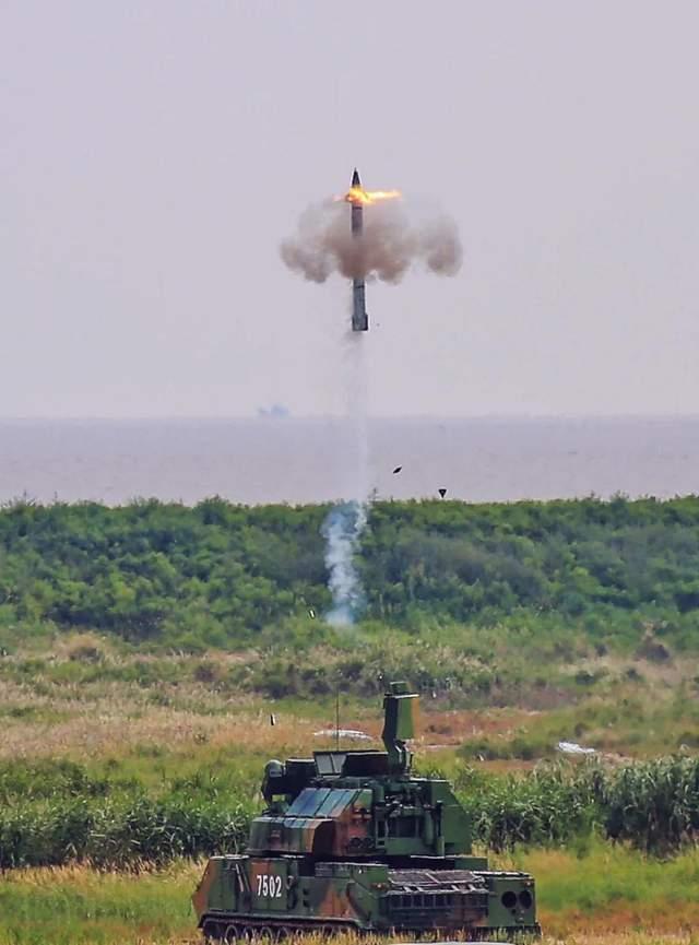 红旗17发射连整建制亮相,如何构建解放军野战防空最后盾牌 - 知乎