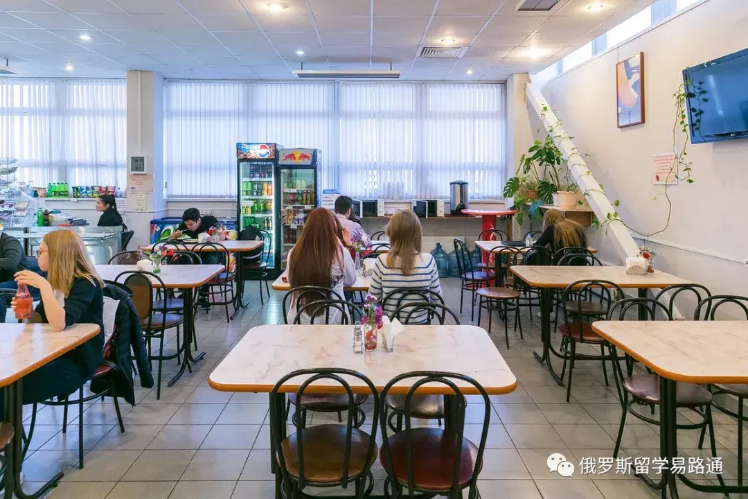 俄罗斯高校食堂之在俄罗斯国立高等经济研究大学食堂就餐是什么样的