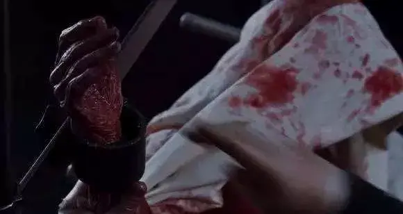 人皮草袋血鹰大红袍冷门的剥皮酷刑