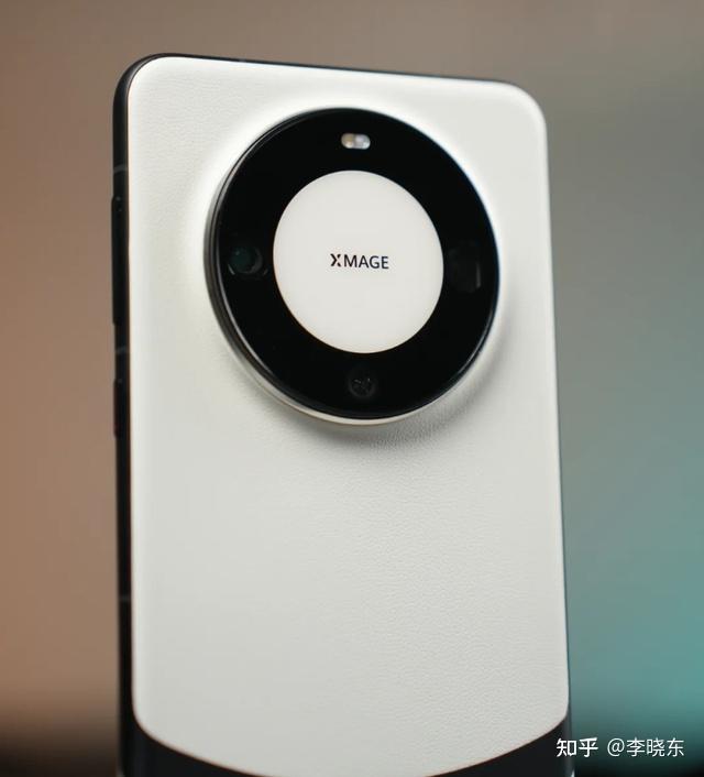 两年后,mate9 pro再度斩获if设计奖.