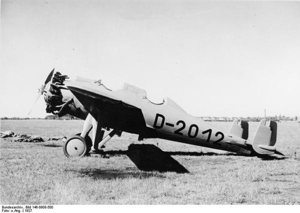 4.容克斯junkers k 47,k48型戰鬥機 裝備數量:10-12架