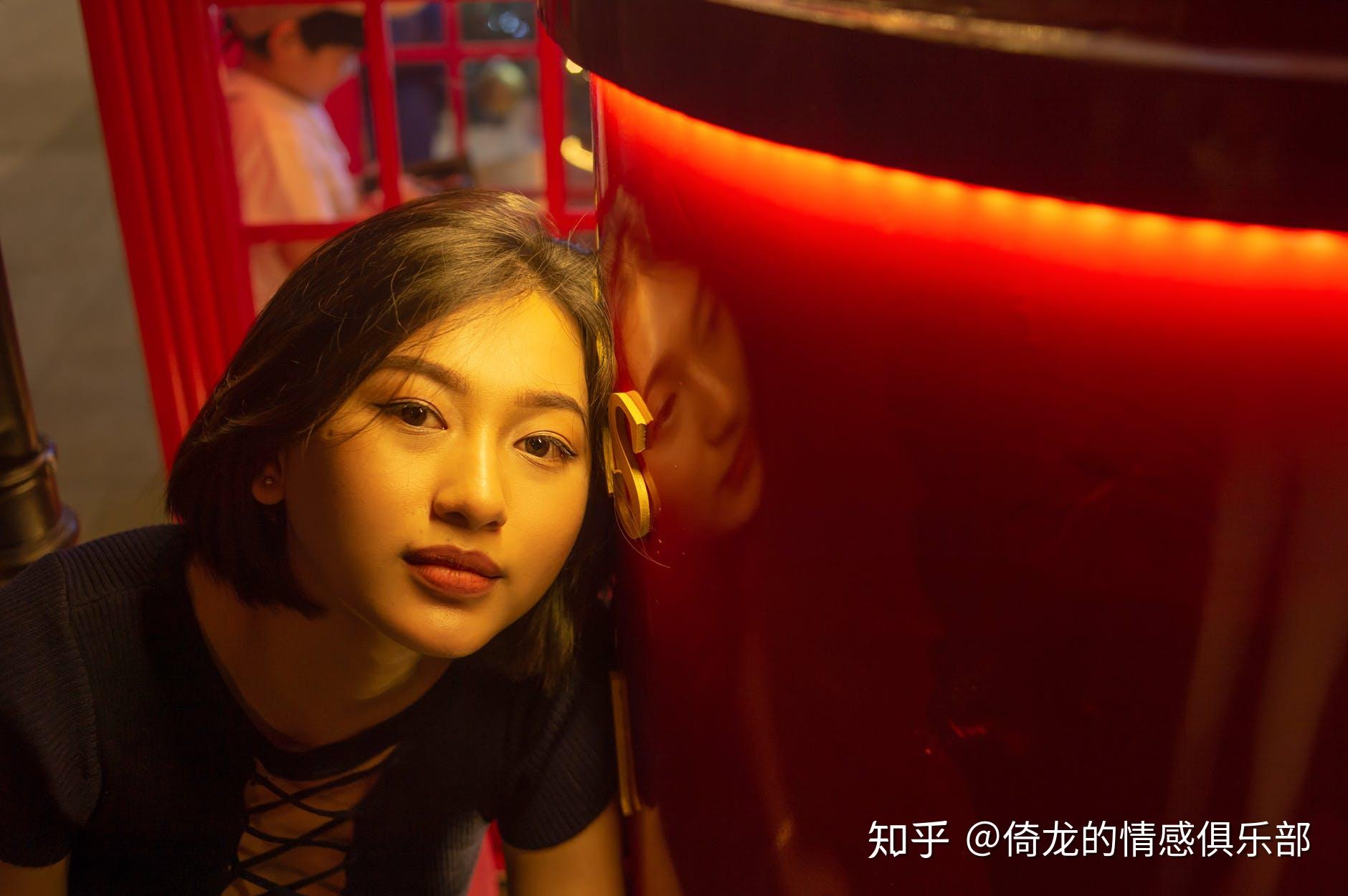 提醒女人分手后不要做这2件傻事