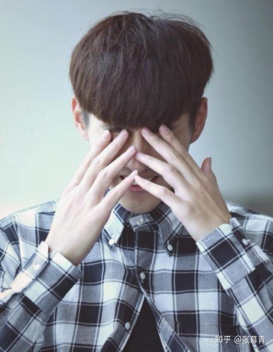 怎么让自己更精致男生 v2-efe06edc34784eab5d73059389ab5ae6_r.jpg