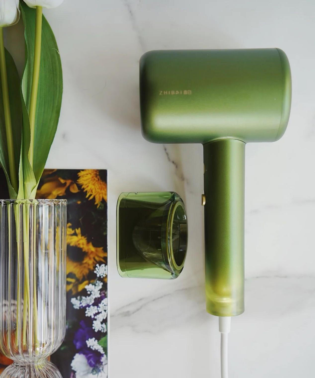 直白吹风机测评,如何在干燥的东西拥有光泽亮丽的乌发?