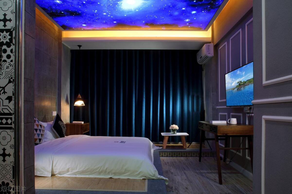 智慧酒店的智能变革:自主入住系统的魅力与优势 - 知乎