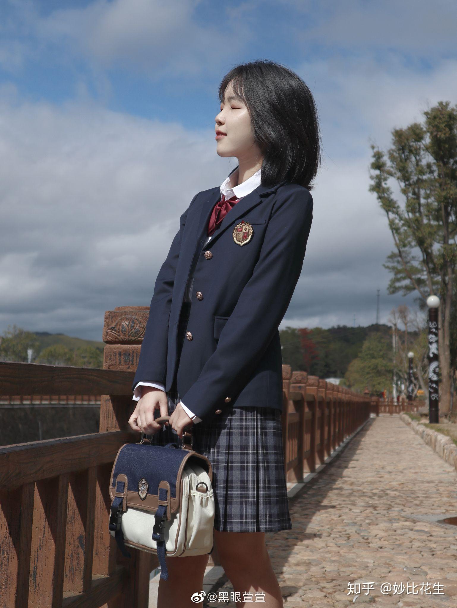 jk制服适合什么样的发型