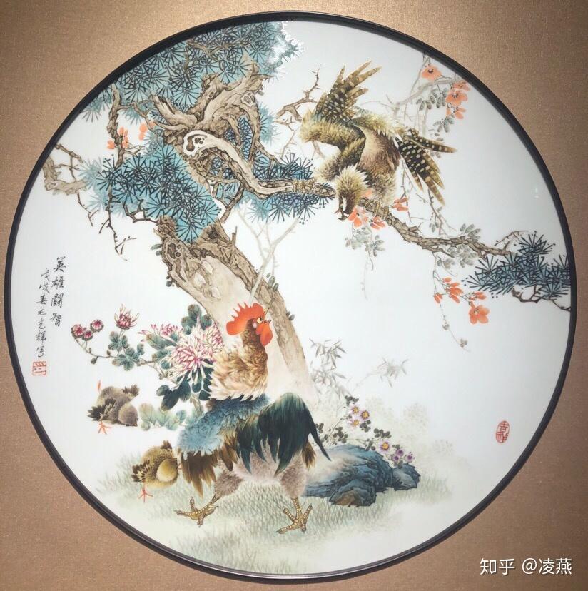 毛光辉老师这幅圆板就是一件典型的艺术瓷.