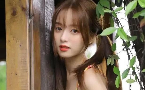 怎么跟女生开场白呢 v2-f091472c81c8b5263e0b52fd50861231_1440w.jpg?source=172ae18b